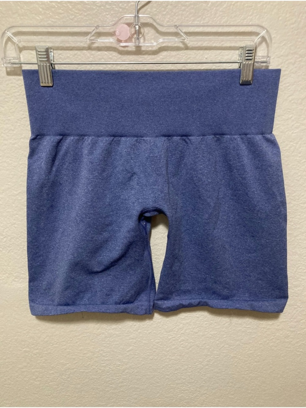 NVGTN Royale Pro Seamless Shorts Medium High Waisted Gym Activewear - Picture 2 of 5
